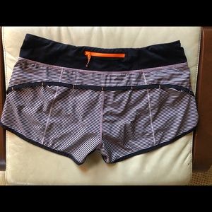 Lulu lemon speed up shorts